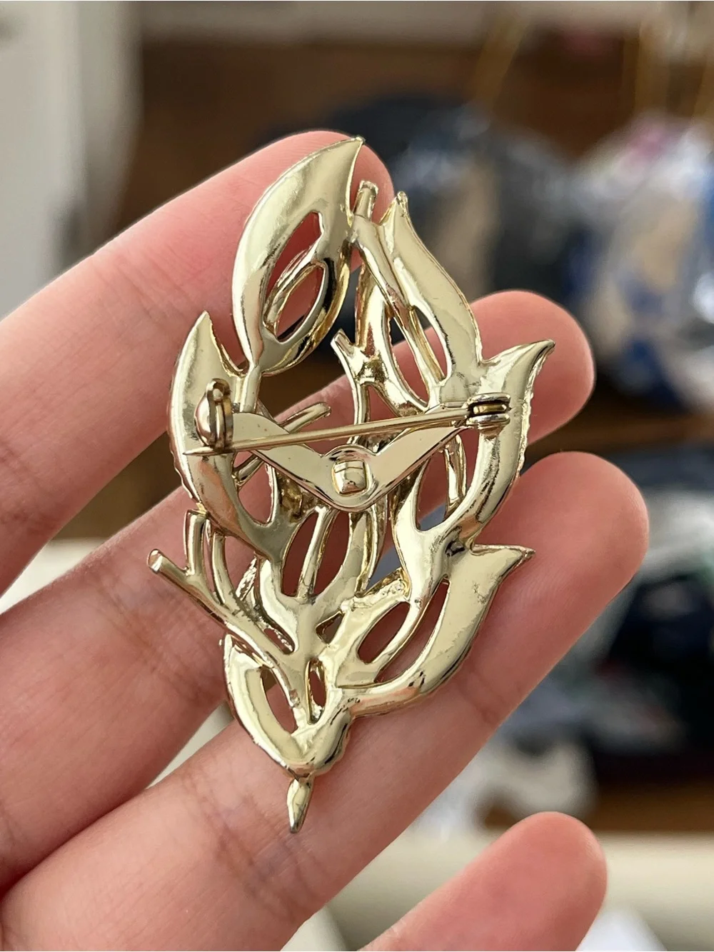 N/A vintage brooch